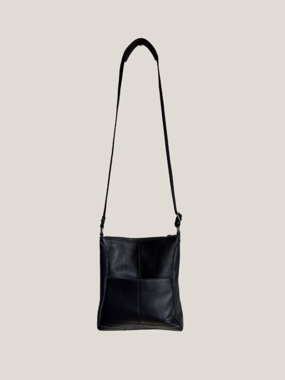 The Sak Iris Pebbled Leather Crossbody Bag Purse Black Adj. Strap Zip Closure